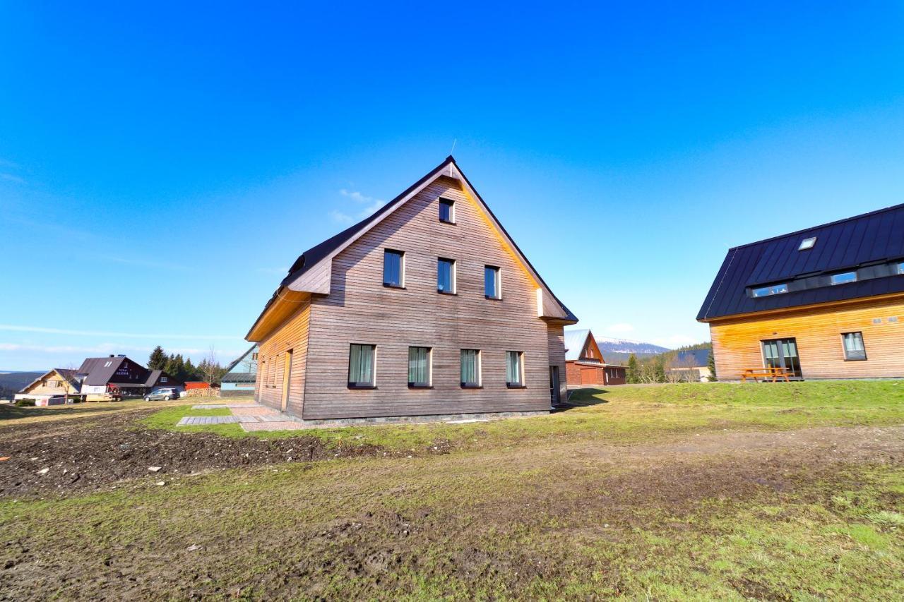 Woodhome - Luxury Mountain Apartment Horní Malá Úpa Eksteriør billede