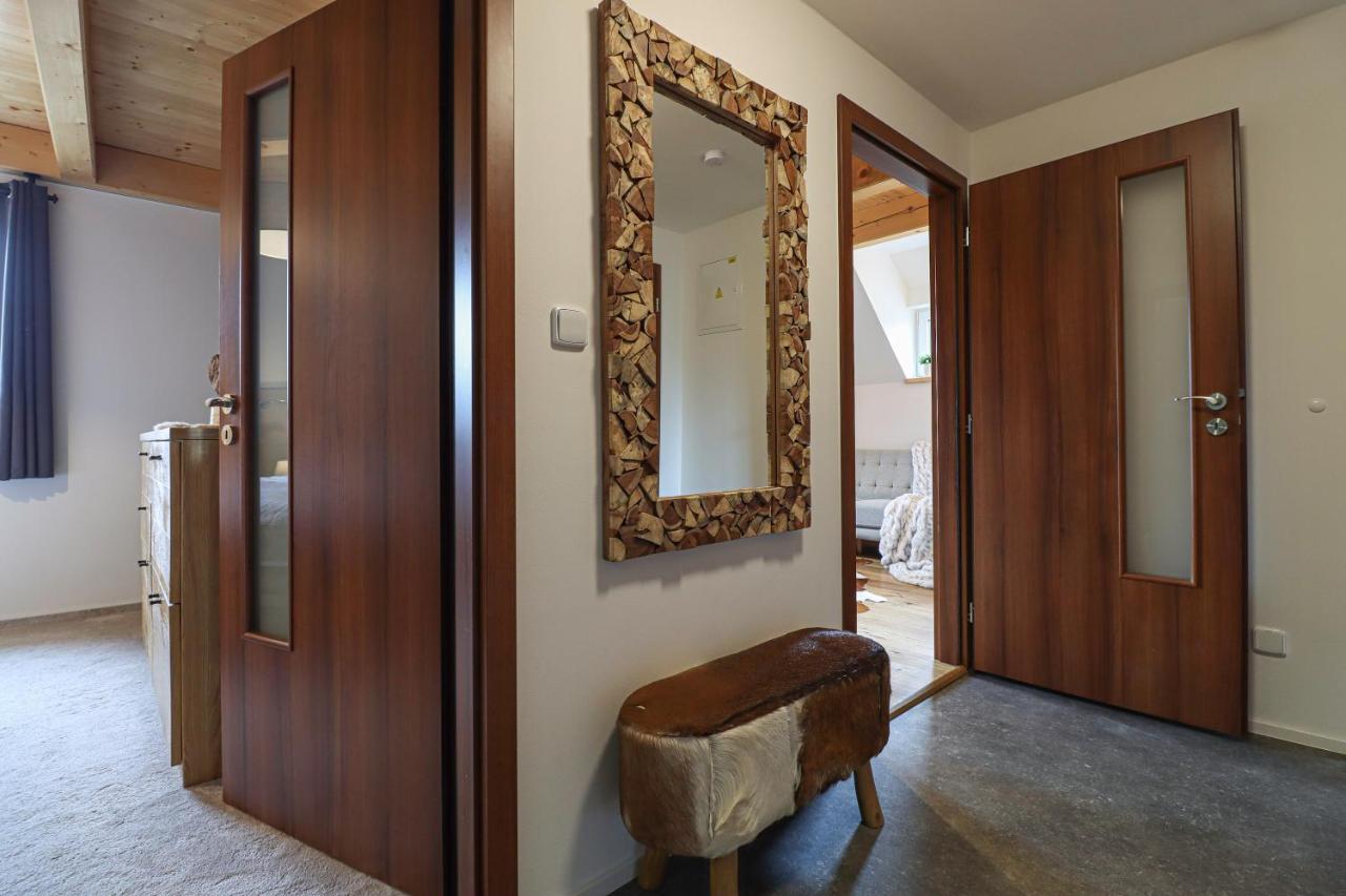 Woodhome - Luxury Mountain Apartment Horní Malá Úpa Eksteriør billede